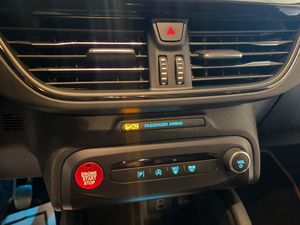 Ford Focus Berlina ST-Line X 1.0 EcoBoost MHEV 92 kW (125 CV) - Foto 8