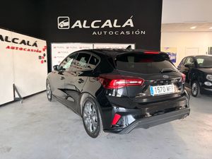 Ford Focus Berlina ST-Line X 1.0 EcoBoost MHEV 92 kW (125 CV) - Foto 60