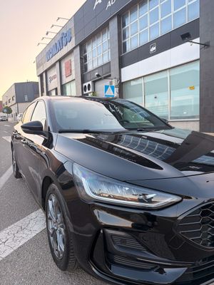 Ford Focus Berlina ST-Line X 1.0 EcoBoost MHEV 92 kW (125 CV) - Foto 29