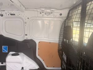 Ford Transit Courier VAN 1.5 TDCI TREND 75CV - Foto 15