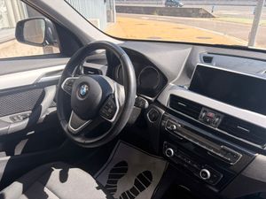 BMW X1 sDrive 16d Business Auto - Foto 17