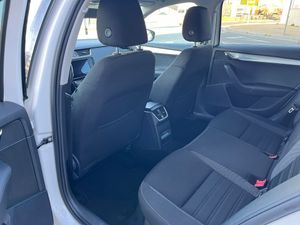 Skoda Octavia Octavia Combi 1.0 TSI 85 kW - Foto 5