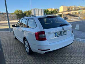 Skoda Octavia Octavia Combi 1.0 TSI 85 kW - Foto 22