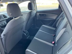 Seat Leon 1.6 TDI CR 90 CV Reference - Foto 7