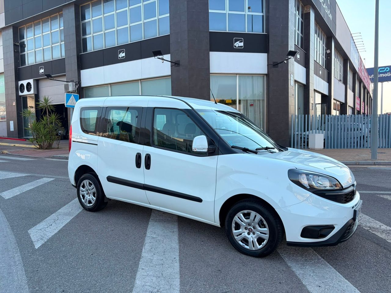 Fiat Doblò Combi SX 1.6 Mjet 105 - Foto 1
