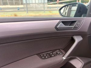 Volkswagen Touran Sport 2.0 TDI 110 kW - Foto 16