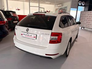 Skoda Octavia Combi 1.0 TSI 85 kW - Foto 26