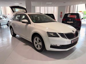 Skoda Octavia Combi 1.0 TSI 85 kW - Foto 11