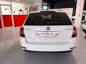Skoda Octavia Combi 1.0 TSI 85 kW - Foto 10