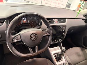 Skoda Octavia Combi 1.0 TSI 85 kW - Foto 12