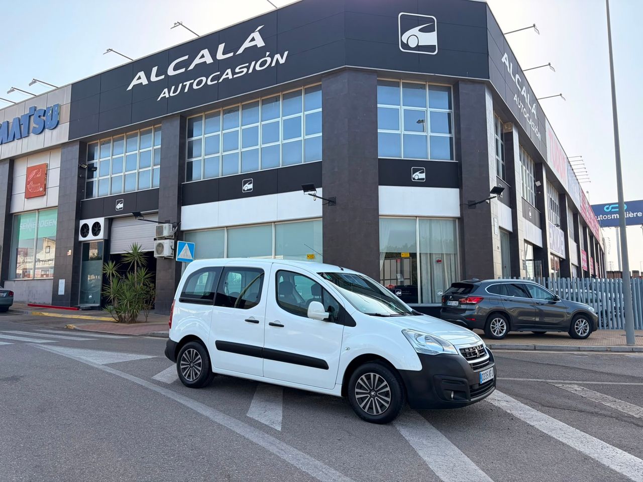 Peugeot Partner TEPEE 1.6 BHDI ACCESS 75CV - Foto 1