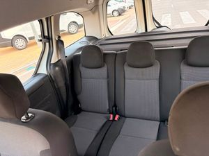 Peugeot Partner TEPEE 1.6 BHDI ACCESS 75CV - Foto 27