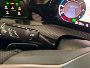 Volkswagen Golf R-Line 2.0 TDI 110 kW - Foto 28