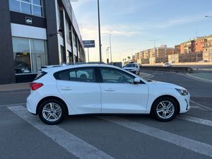 Ford Focus Berlina Trend+ 1.5 EcoBlue 88 kW - Foto 17