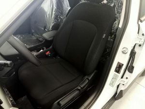 Hyundai Kona 1.6T 138CV Maxx  - Foto 13