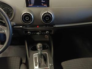 Audi A3 Sportback 2.0 TDI clean 150 S tro S line  - Foto 15
