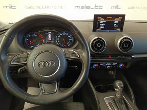 Audi A3 Sportback 2.0 TDI clean 150 S tro S line  - Foto 18