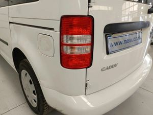 Volkswagen Caddy Comfortline 1.6 TDI 102cv 5pl  - Foto 19