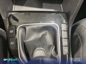 Kia Sportage  1.6 T-GDi 118kW (160CV)  17