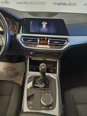 BMW Serie 3 318d Berlina - Foto 15
