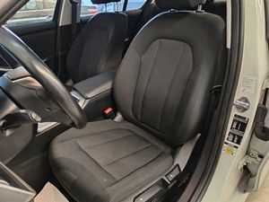 BMW Serie 3 318d Berlina - Foto 12