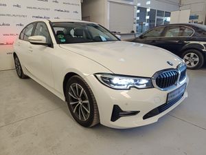 BMW Serie 3 318d Berlina - Foto 4