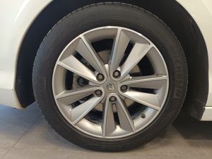 Renault Laguna Coupé Limited Energy dCi 150 eco2 - Foto 23