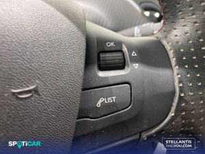 Peugeot 2008   PureTech 110 S&S 6 Vel. MAN GT Line - Foto 24