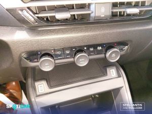 Citroën C4  Hybrid 145 ë-DCS6 Plus - Foto 15