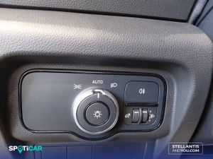 Mercedes Citan  110 CDI 70kW Furgón  Largo Base - Foto 15