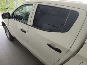 Mitsubishi L200 Double Cab 250 DI-D M-PRO - Foto 20