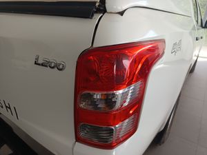 Mitsubishi L200 Double Cab 250 DI-D M-PRO - Foto 22