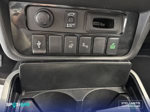 Mitsubishi Outlander  2.4 PHEV  Auto 4WD Kaiteki+ - Foto 17