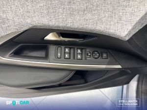 Peugeot 5008  1.2 107KW  eDCS6 Allure - Foto 12