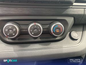 Renault Trafic  Furgón L1H1 Blue dCi 96 Kw (130 CV) - - Foto 15