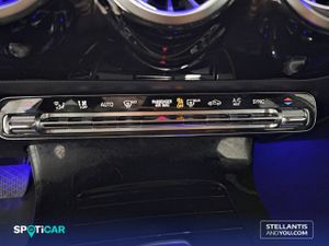 Mercedes Clase A  A 180 d - - Foto 17
