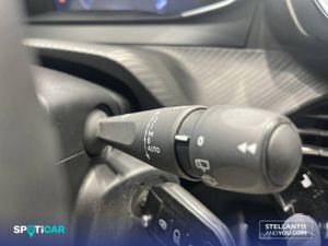 Peugeot 208   Puretech 100 Allure - Foto 14