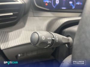 Peugeot 208   Puretech 100 Allure - Foto 13