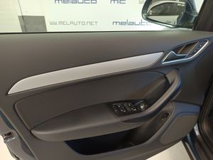 Audi Q3 Attraction - Foto 11