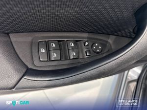 BMW X1  sDrive18dA Corporate - Foto 12