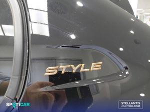 Peugeot 208   Gasolina 100 S&S 6 Vel MAN Style - Foto 25
