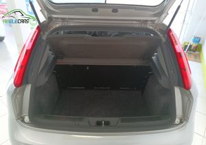 Fiat Punto 1.2 MYSTYLE  - Foto 8