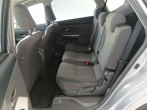 Toyota Prius+ ADVANCE  - Foto 16