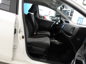 Toyota Yaris 1.5 HYBRID ACTIVE  - Foto 15