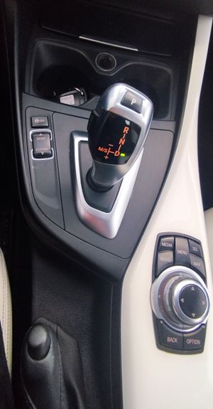 BMW Serie 1 116D URBAN LINE - Foto 19