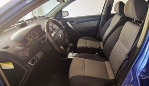 Chevrolet Aveo 1.4 LT - Foto 16