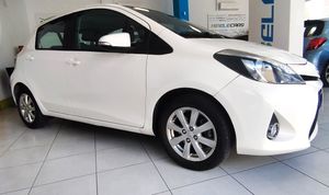 Toyota Yaris ACTIVE+ - Foto 3