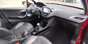 Peugeot 2008 1.6 BLUEHDI ALLURE - Foto 17