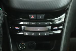 Peugeot 2008 1.6 BLUEHDI ALLURE - Foto 10