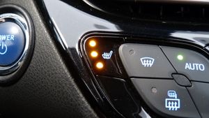 Toyota C-HR ADVANCE - Foto 18